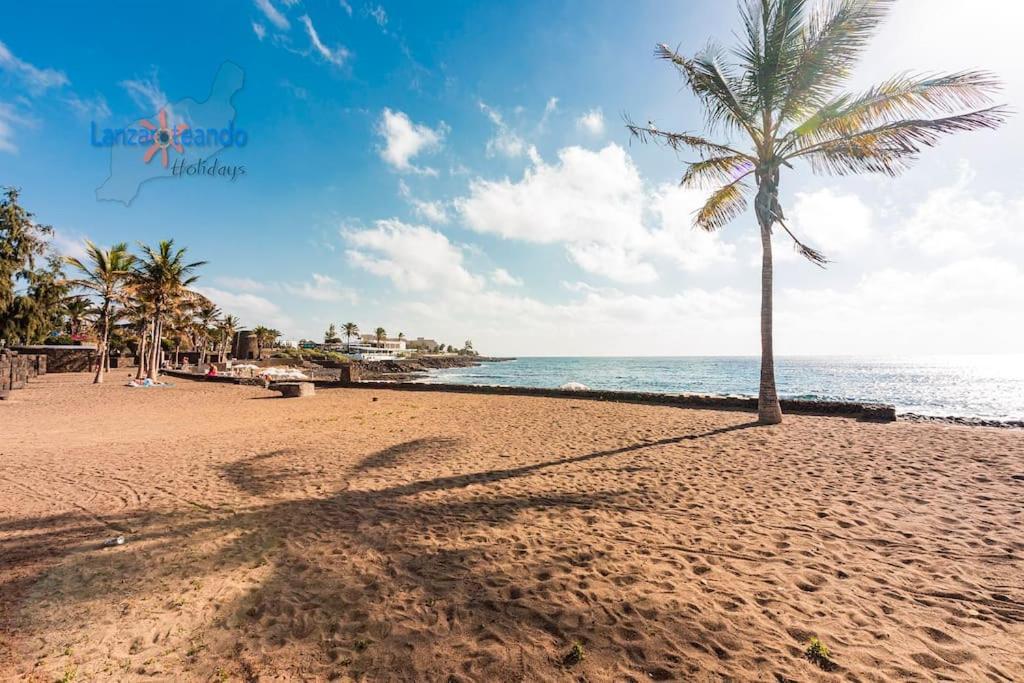 Casa Patty, Piscinas Climatizadas, Primera Linea Costa Teguise Zewnętrze zdjęcie