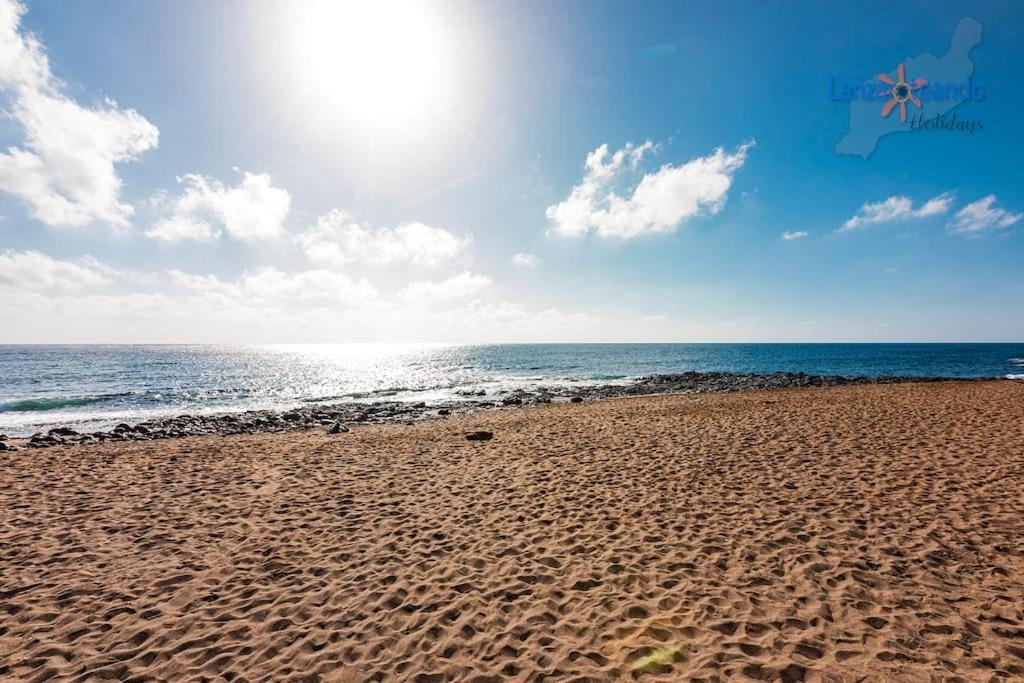 Casa Patty, Piscinas Climatizadas, Primera Linea Costa Teguise Zewnętrze zdjęcie